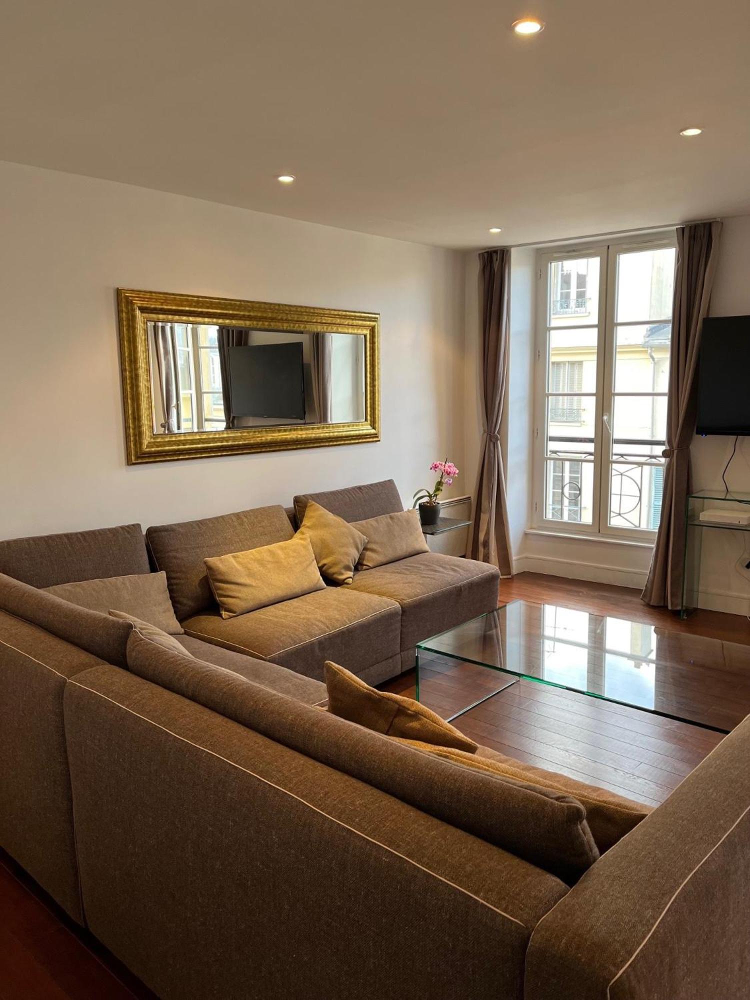 Bel Appartement Chic Et Cosy 78100 Saint-Germain-en-Laye ภายนอก รูปภาพ