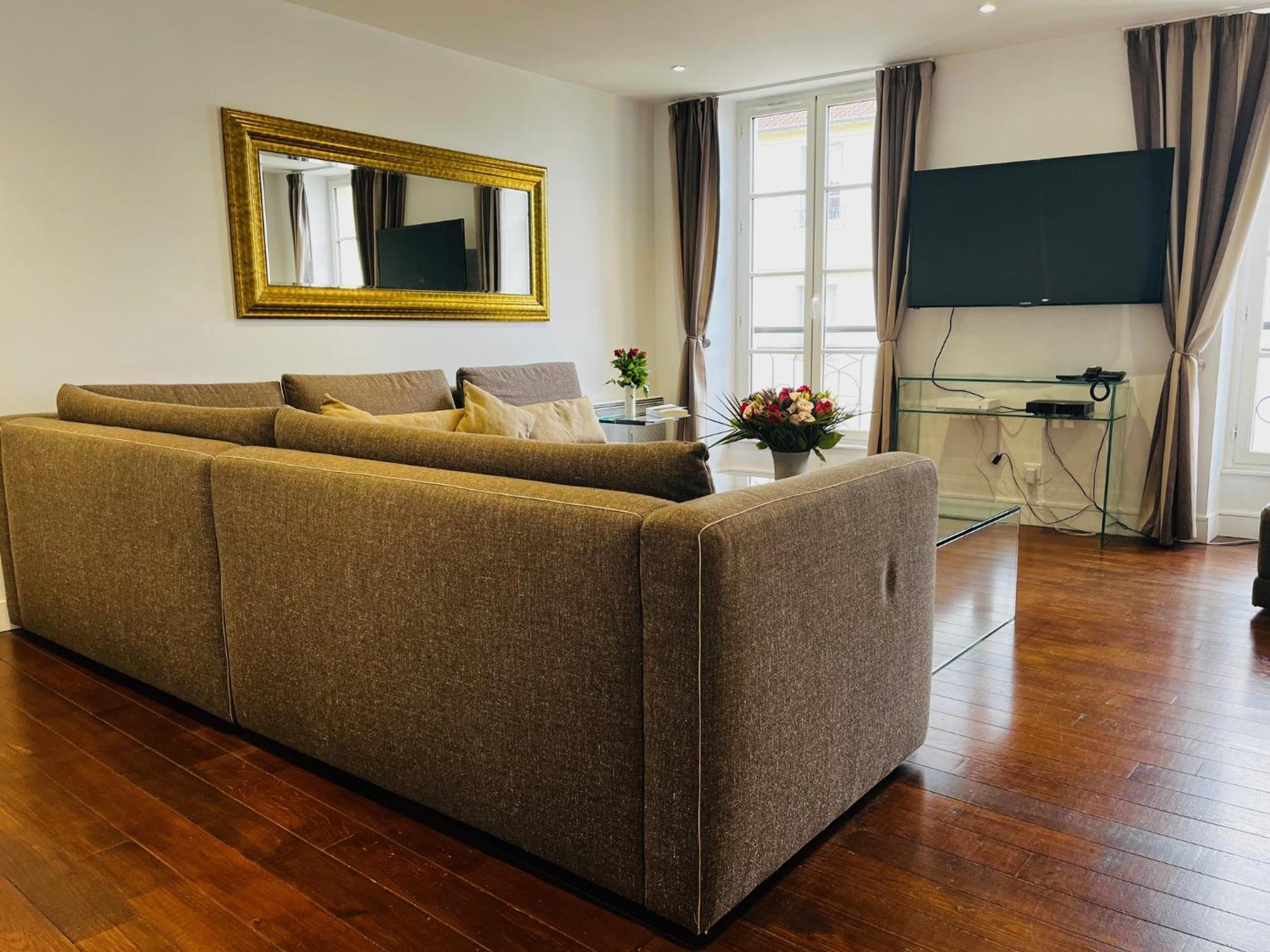 Bel Appartement Chic Et Cosy 78100 Saint-Germain-en-Laye ภายนอก รูปภาพ